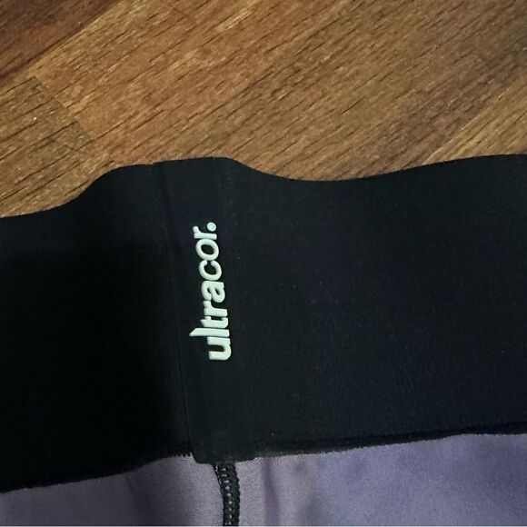 ULTRACOR Star Patterned Purple Leggings - Picture 7 of 8